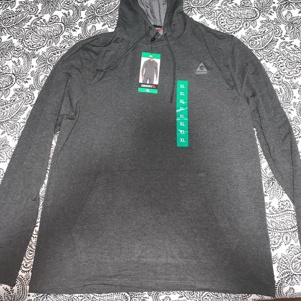 New Gerry long sleeve pullover size XL